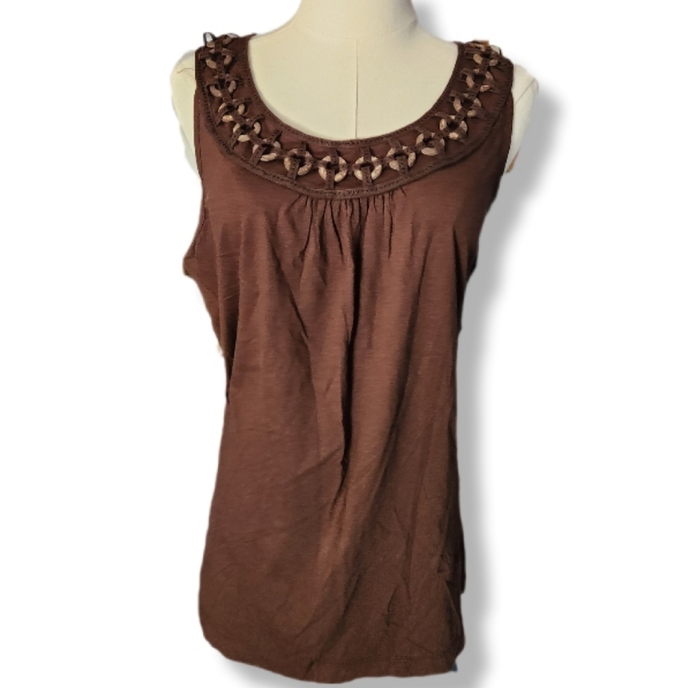 Dana Buchman Top Large Beaded Detail Around Neckline Gathered Sleeveless XL